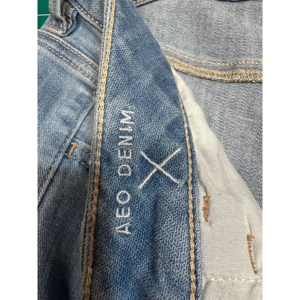 American Eagle Hi-Rise Jegging 14 Long Distressed Ripped Jeans Super Stretch